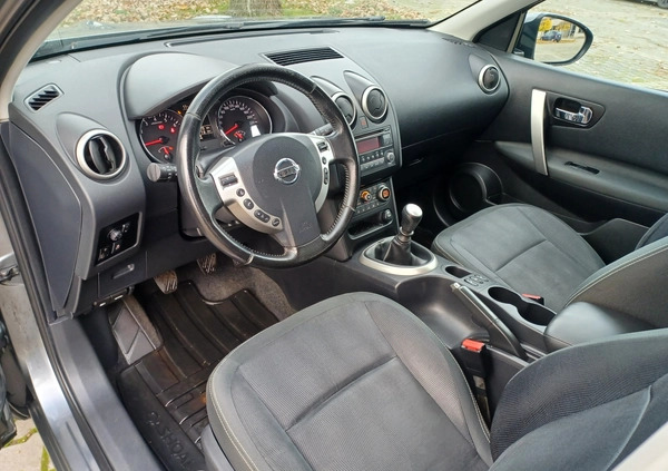 Nissan Qashqai cena 33900 przebieg: 244000, rok produkcji 2011 z Pasłęk małe 781